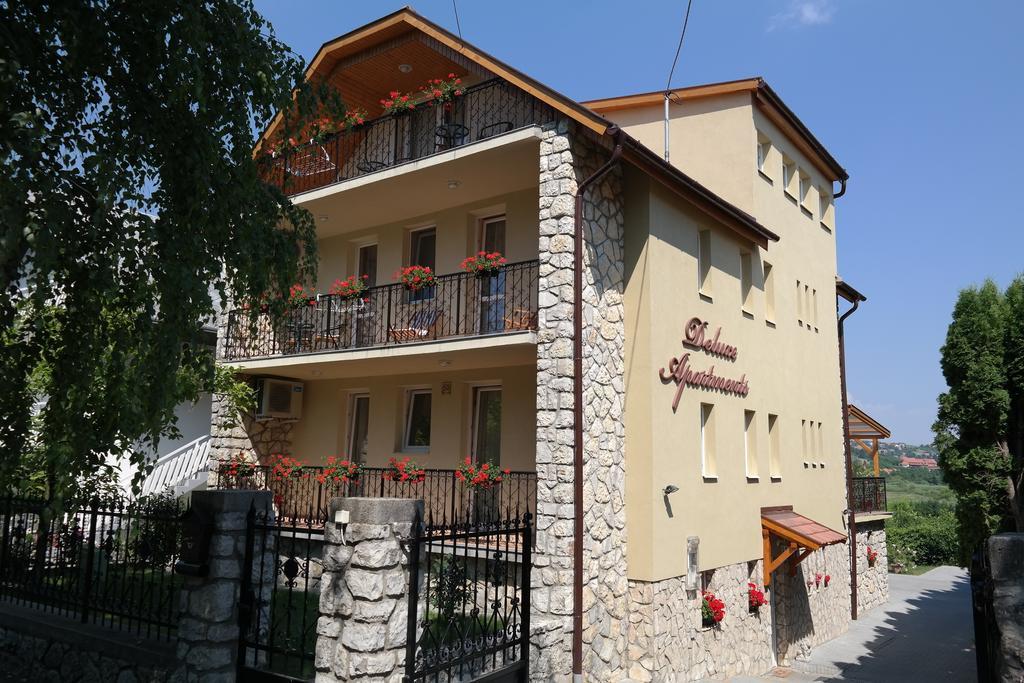 Deluxe Apartments Hévíz Exteriör bild